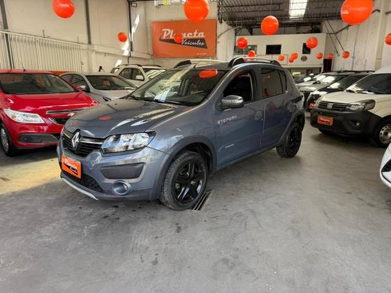 RENAULT SANDERO 1.6 16V SCE FLEX STEPWAY DYNAMIQUE EASY-R RENAULT SANDERO 1.6 16V SCE FLEX STEPWAY DYNAMIQUE EASY-R